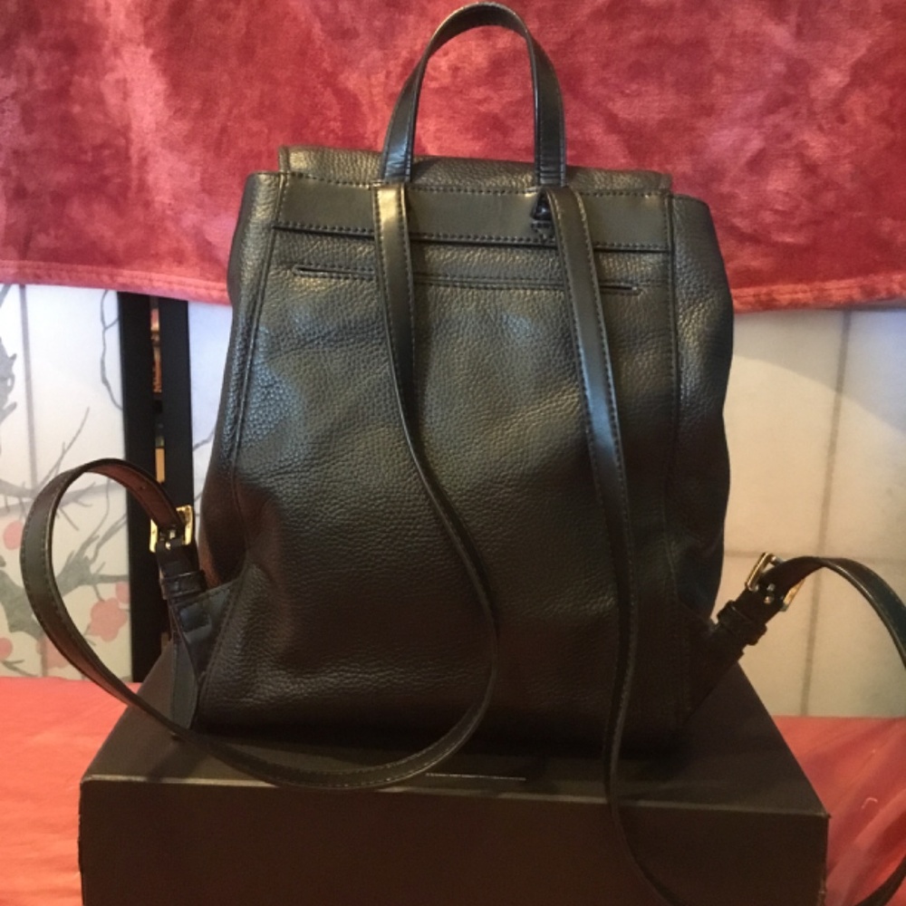 ⚡️ Michael Kors leather backpack, black OS ⚡️ - Picture 3 of 4